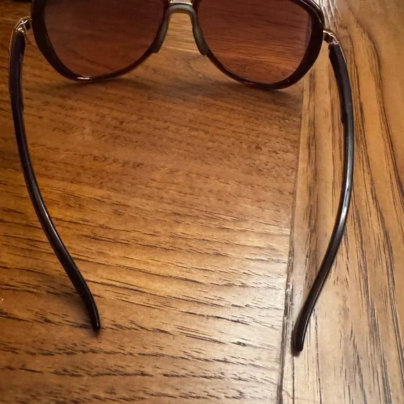 Oakley Women’s Split Time Sunglasses. - Picture 5 of 5